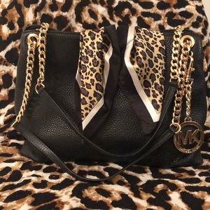 NWT MICHAEL KORS JET SET PEBBLED LEATHER TOTE